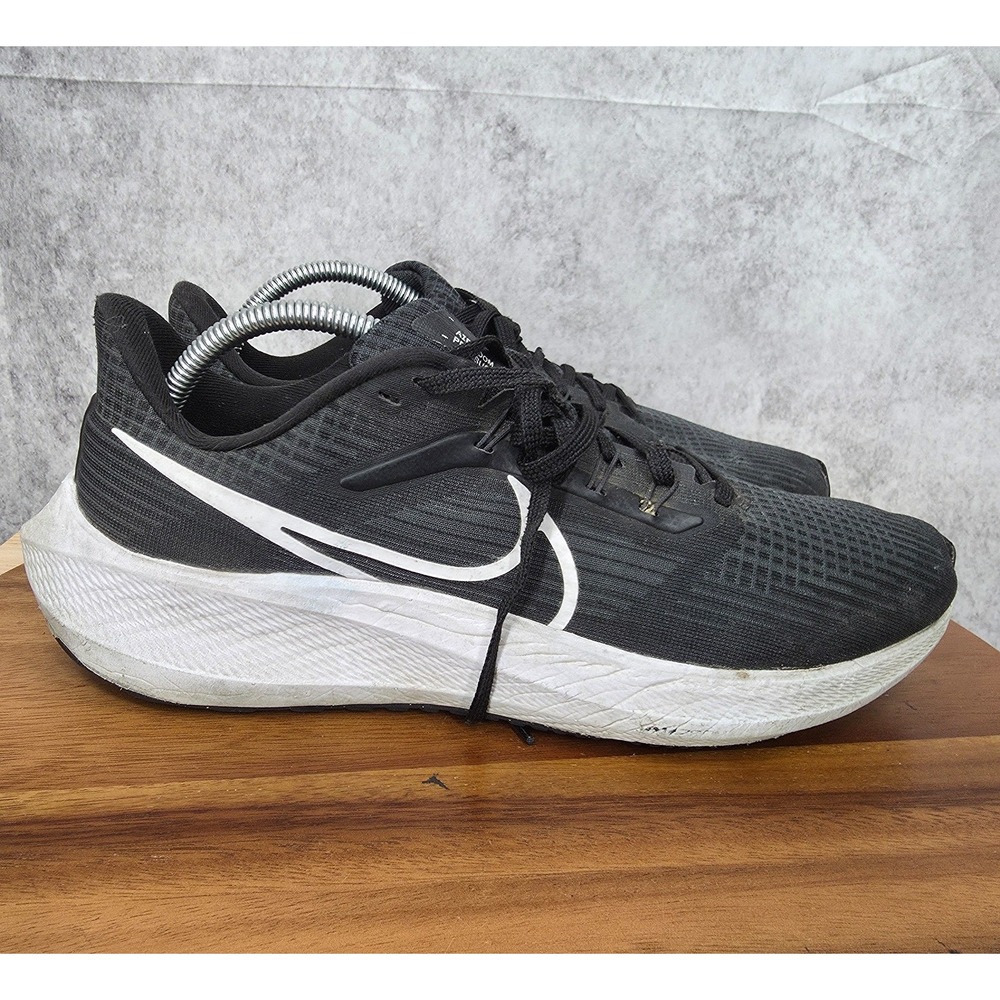 Nike Air Zoom Pegasus 39 Running Shoes Mens 10 Black White DH4071-001 - Picture 1 of 12